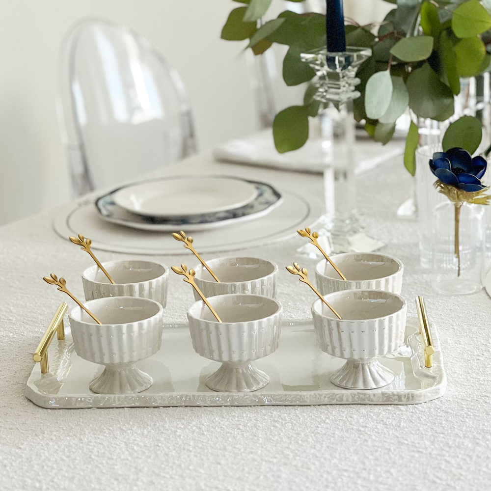 Porcelain Dessert Mugs with Coordinating Tray
