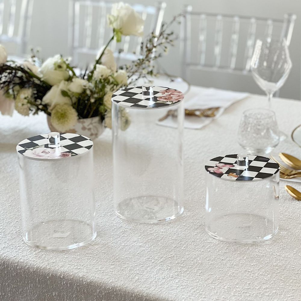 Chic Checkered Collection