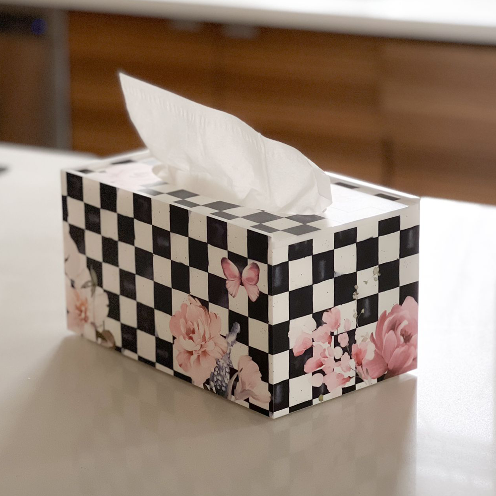 Black Chic Checkered Tissue Box