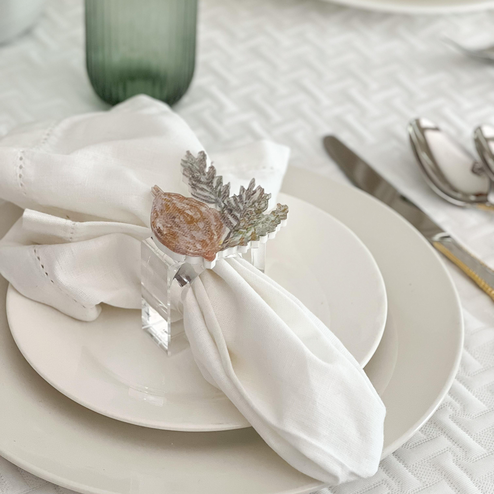 Lucite Yom Tov Napkin Ring Set