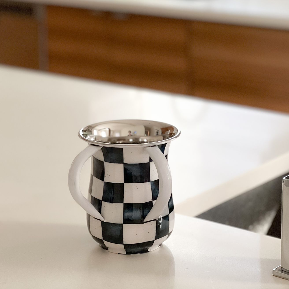 Chic Checkered Stainless Steel Wash Cup
