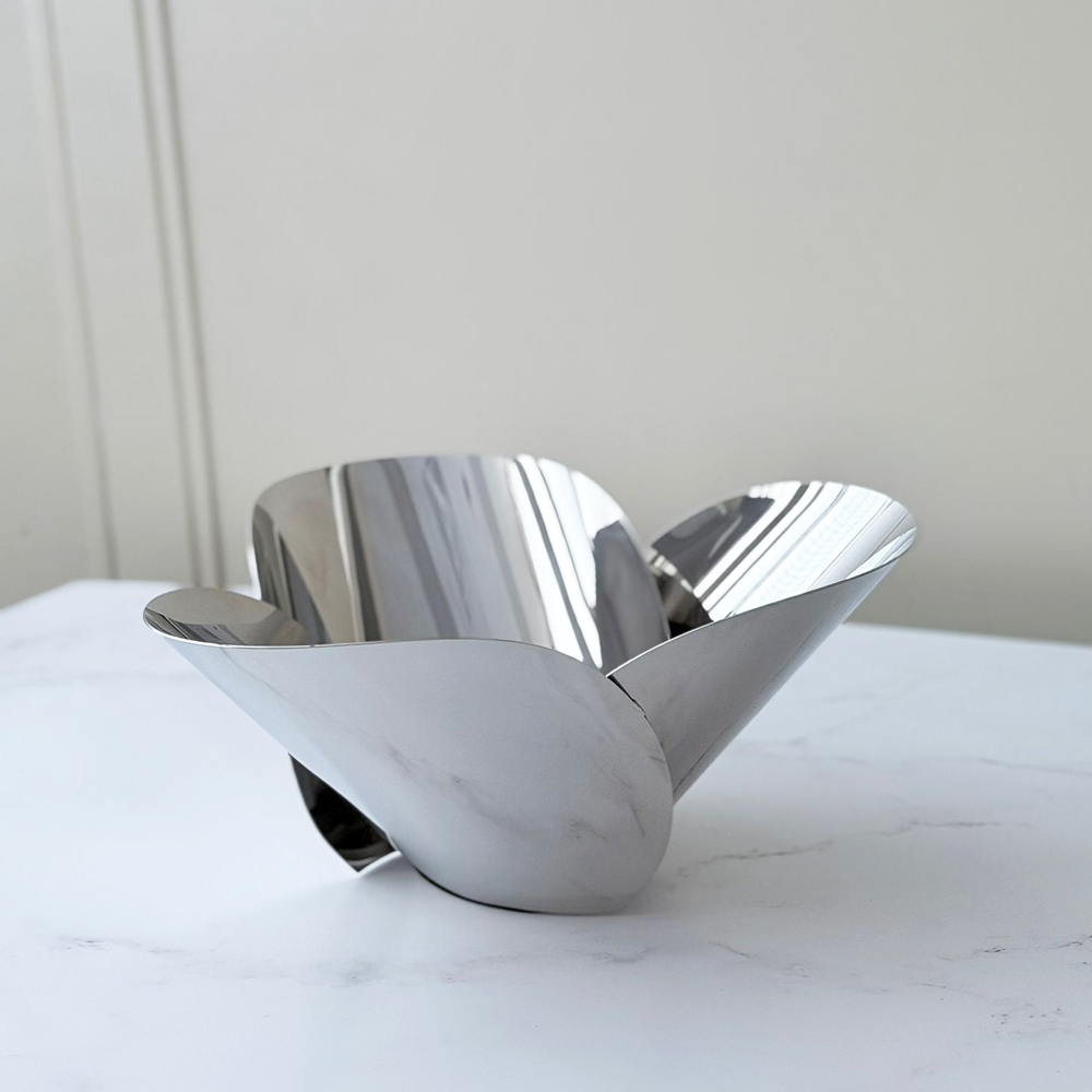 Stainless Steel Curved Bowl