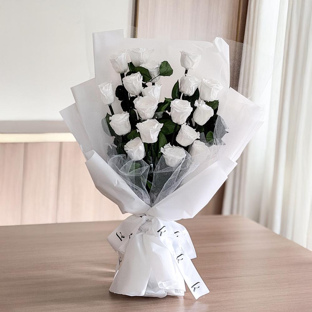 Preserved Roses Bouquet