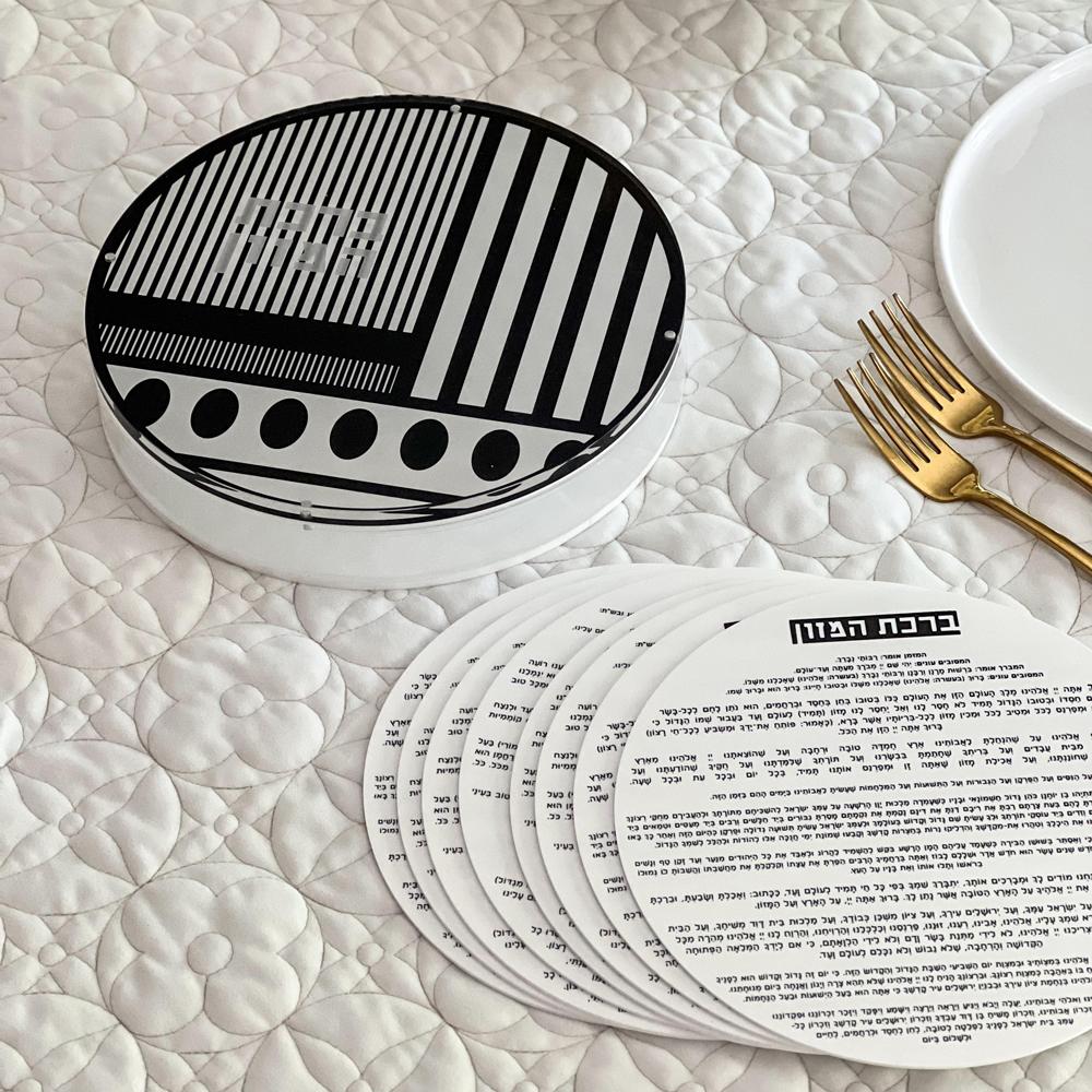 Lucite Black & White Round Bencher Set 8pk