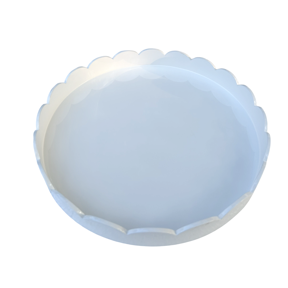 White Scalloped Edge Round Lacquer Tray