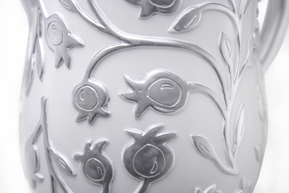 Silver White Pomegranate Design Wash Cup