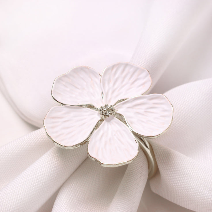 Handicraft Flower Napkin Rings Set of 4, Crafts Vine Design Napkin Holder  Rings Table Decorations for Wedding, Valentine's, Banquet, Christmas,  Birthday（Pink Rose） - Walmart.ca